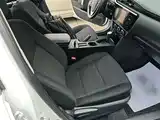 Фото 25 - Toyota Corolla