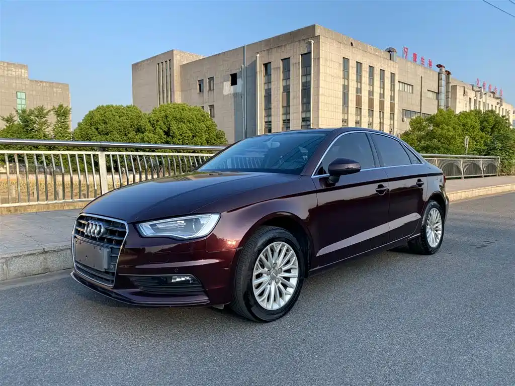 Audi A3 2015 Limousine 35 TFSI Millionth Anniversary Intelligent Leader Type