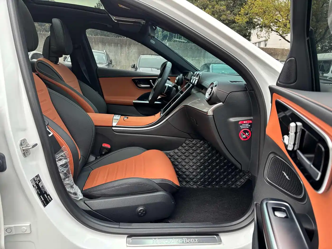 MERCEDES-BENZ C CLASS