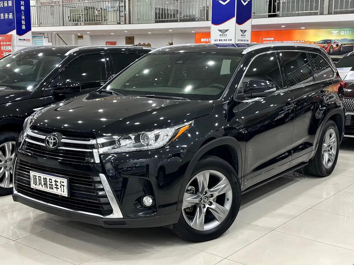 Toyota Highlander 2018 2.0T 4WD Premium 7-seater China VI