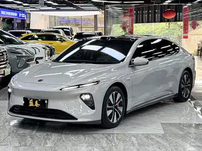 NIO ET7
