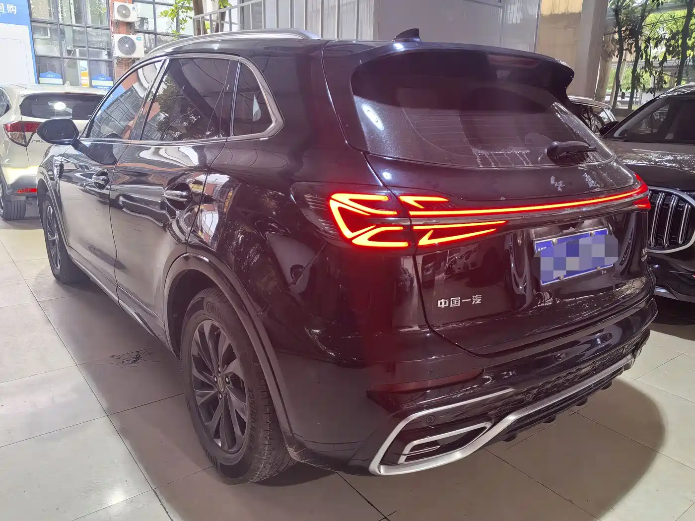 Hongqi HS5 2023 2.0T Flag Joy Pro Edition фото 10