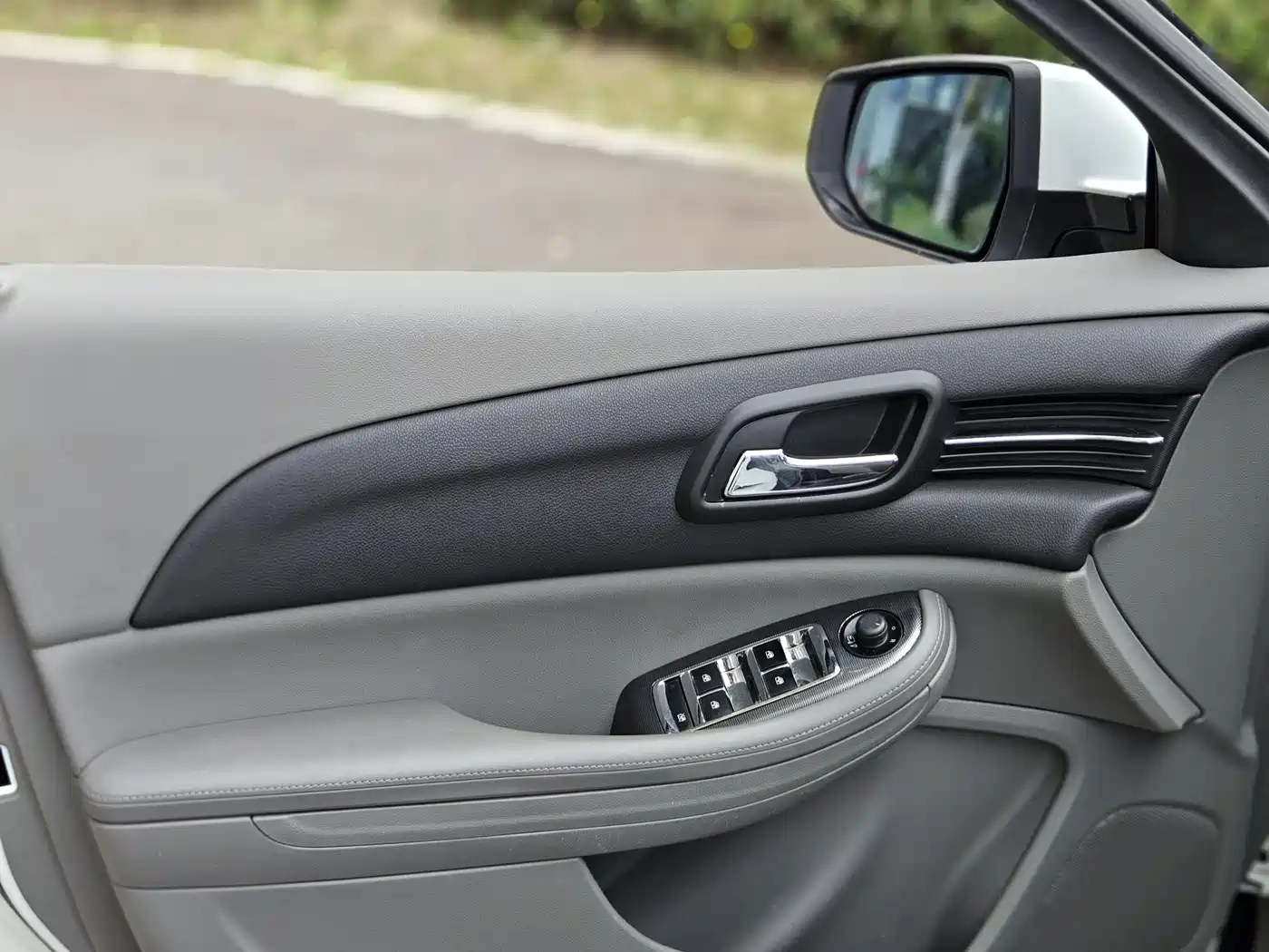 Chevrolet Malibu 2012 2012 2.0L Automatic Luxury Edition