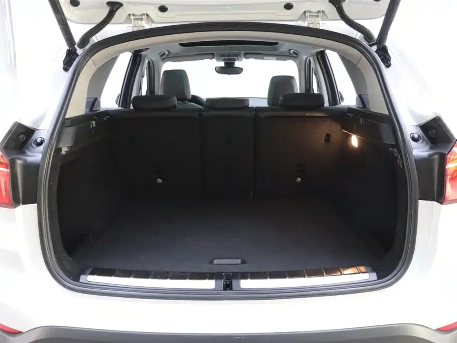 BMW X1 2019 sDrive18Li Fashion Model фото 31