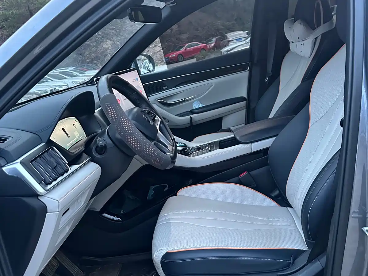BYD Song PLUS PHEV 2021 DM-i 110KM Flagship фото 3