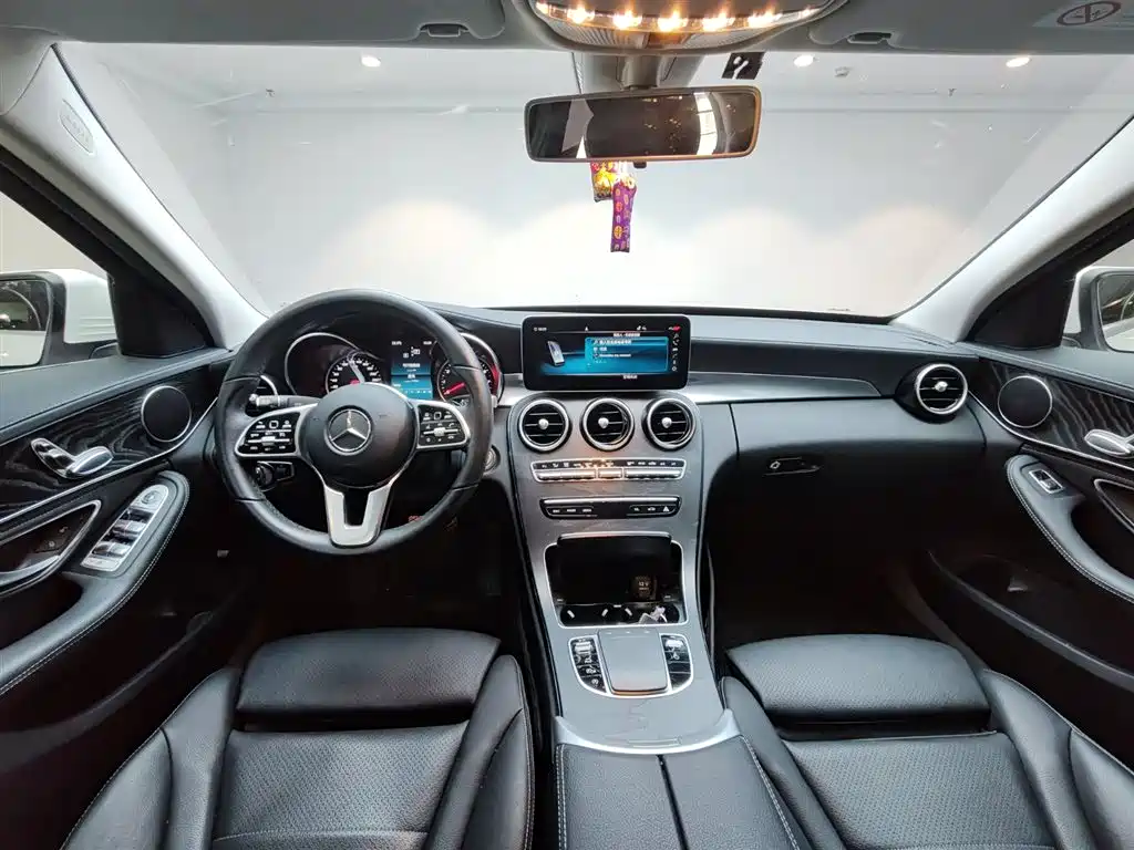 Mercedes-Benz C-Class 2019 C 180 L Fashion Sport Edition фото 8