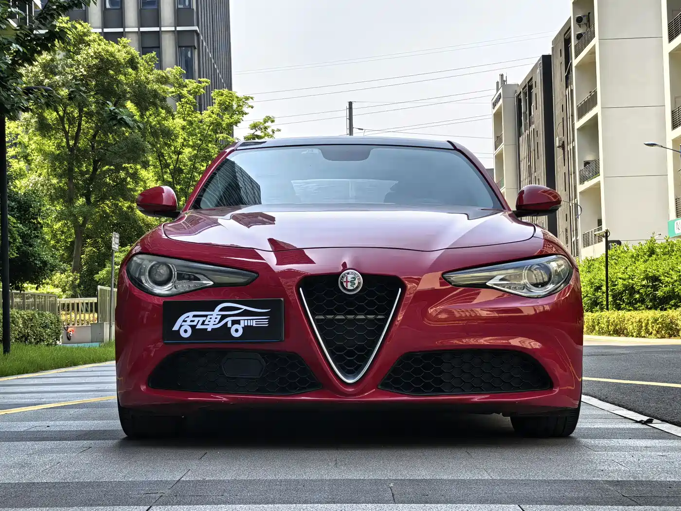 Alfa Romeo Giulia 2018 2017 2.0T 280HP Luxury Edition