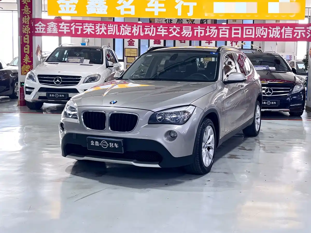 BMW X1 2014 sDrive18i Fashion Edition
