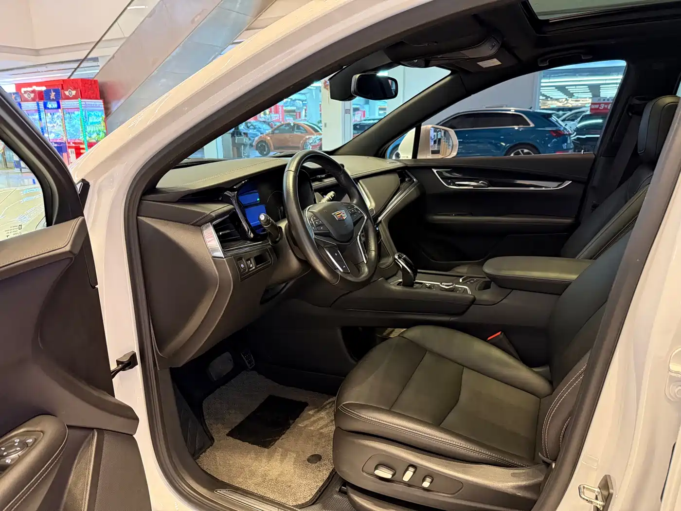 CADILLAC XT5