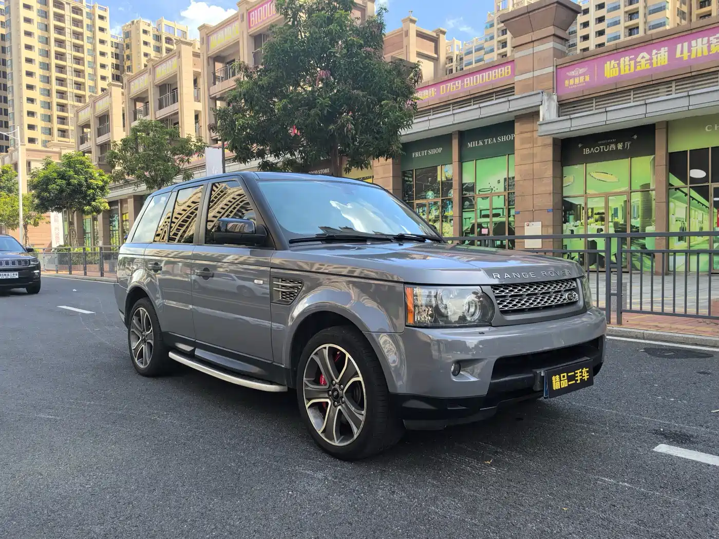 Land Rover Range Rover Sport 2010 5.0 SC V8 HSE фото 3