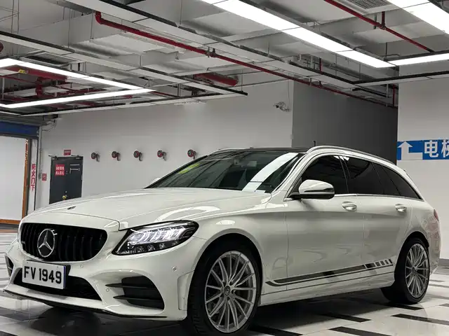 MERCEDES-BENZ C CLASS