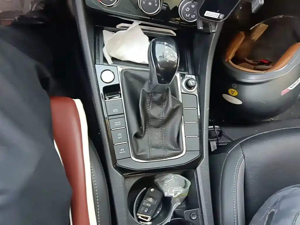 Volkswagen Sagitar 2019 280TSI DSG Comfort Edition China VI фото 21