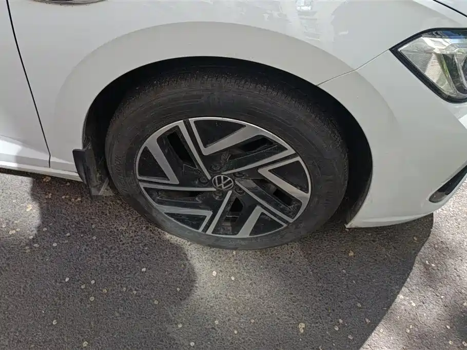 Volkswagen Sagitar 2023 300TSI DSG Surpassing Edition фото 6