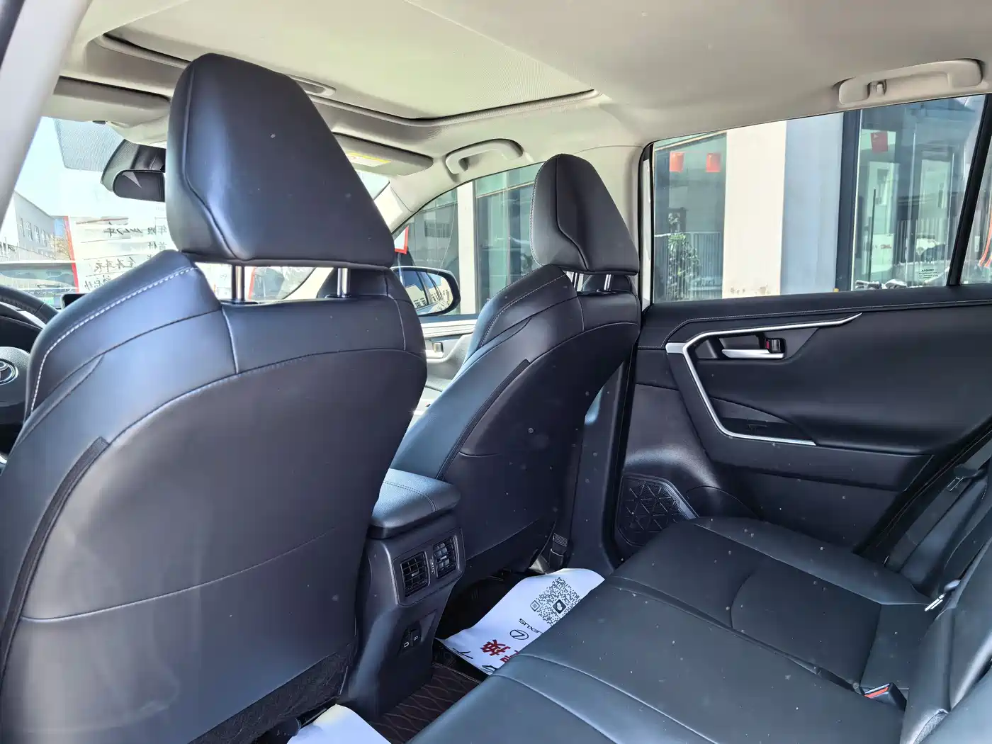 Toyota Wildlander 2023 2.0L CVT FWD Urban фото 9