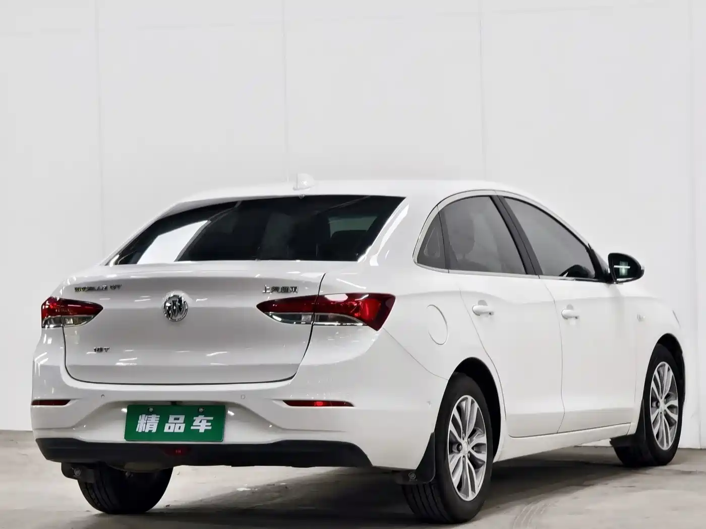 Buick Excelle 2019 18T Auto Connected Elite China VI фото 4