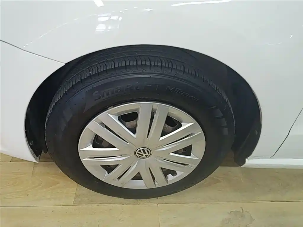 Volkswagen Polo 2018 1.5L Auto Safe Drive фото 23