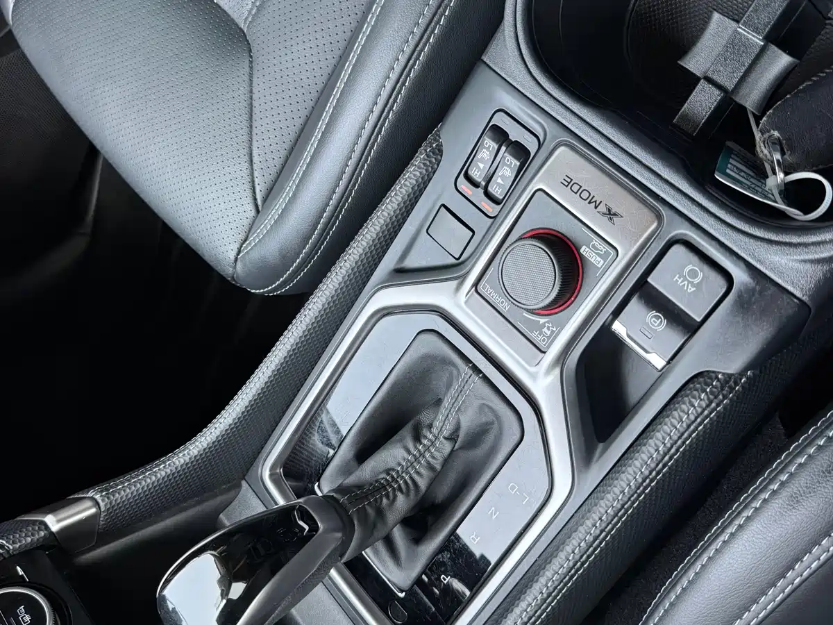 Subaru Forester 2021 2.0i Luxury Edition with EyeSight фото 25