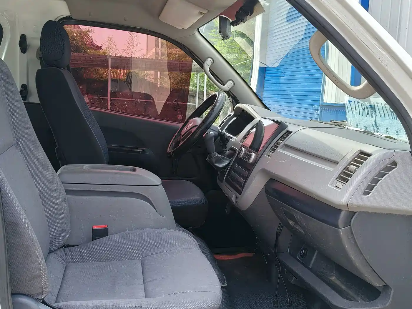 Foton Fengjing G7 2017 2017 2.0L Short Wheelbase Commercial Version Van Flat Roof 6-Seater 4Q20M