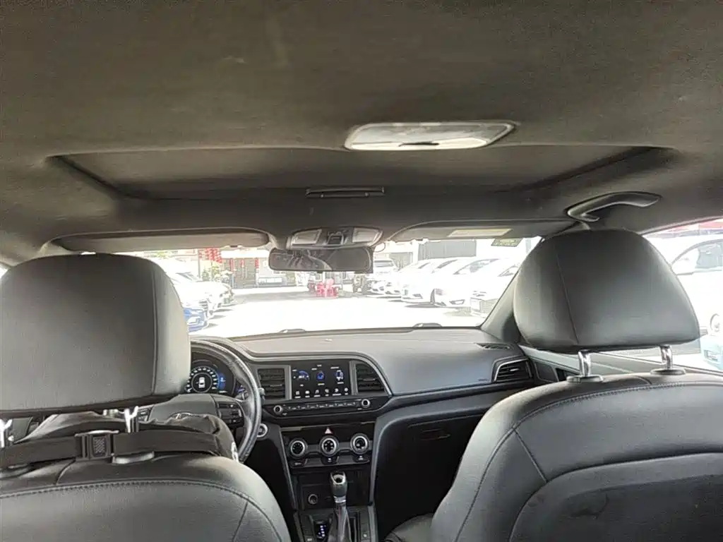 Hyundai Elantra 2019 1.4T Dual-clutch XuanDong·Vitality Type фото 18