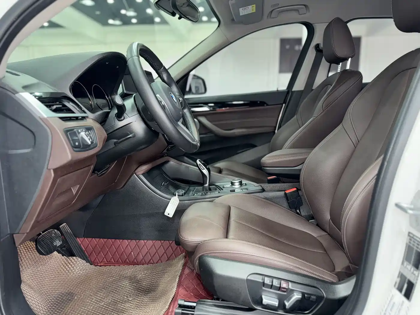 BMW X1 2022 sDrive25Li Leading фото 4