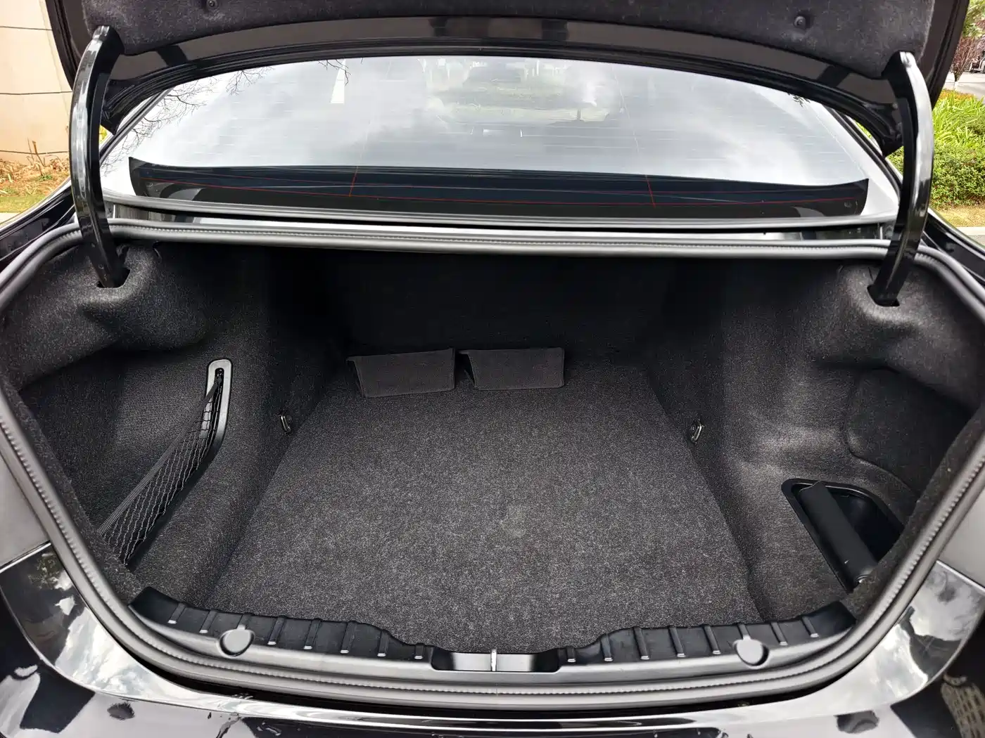 BMW 5 Series 2014 520Li Elegance фото 18