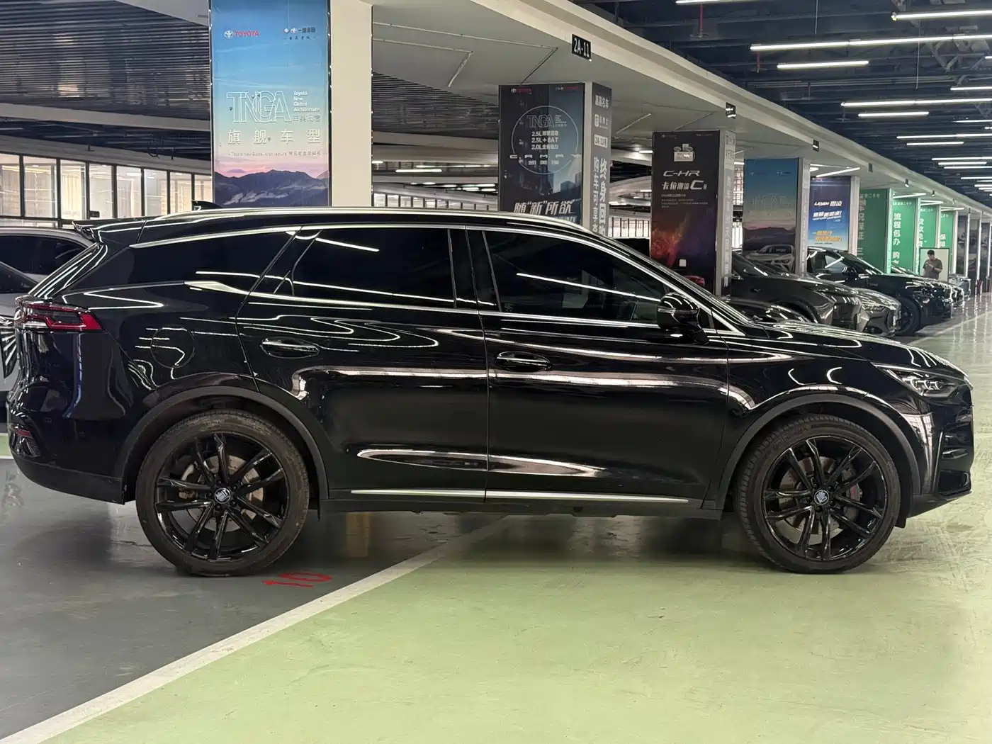 BYD Tang New Energy 2021 DM 2.0T AWD High Performance Genesis Flagship фото 6