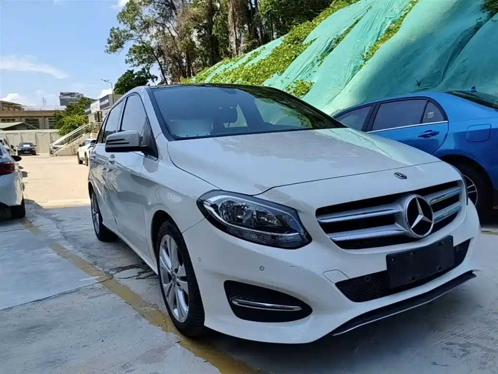Mercedes-Benz B-Class 2019 B 200 Dynamic фото 4
