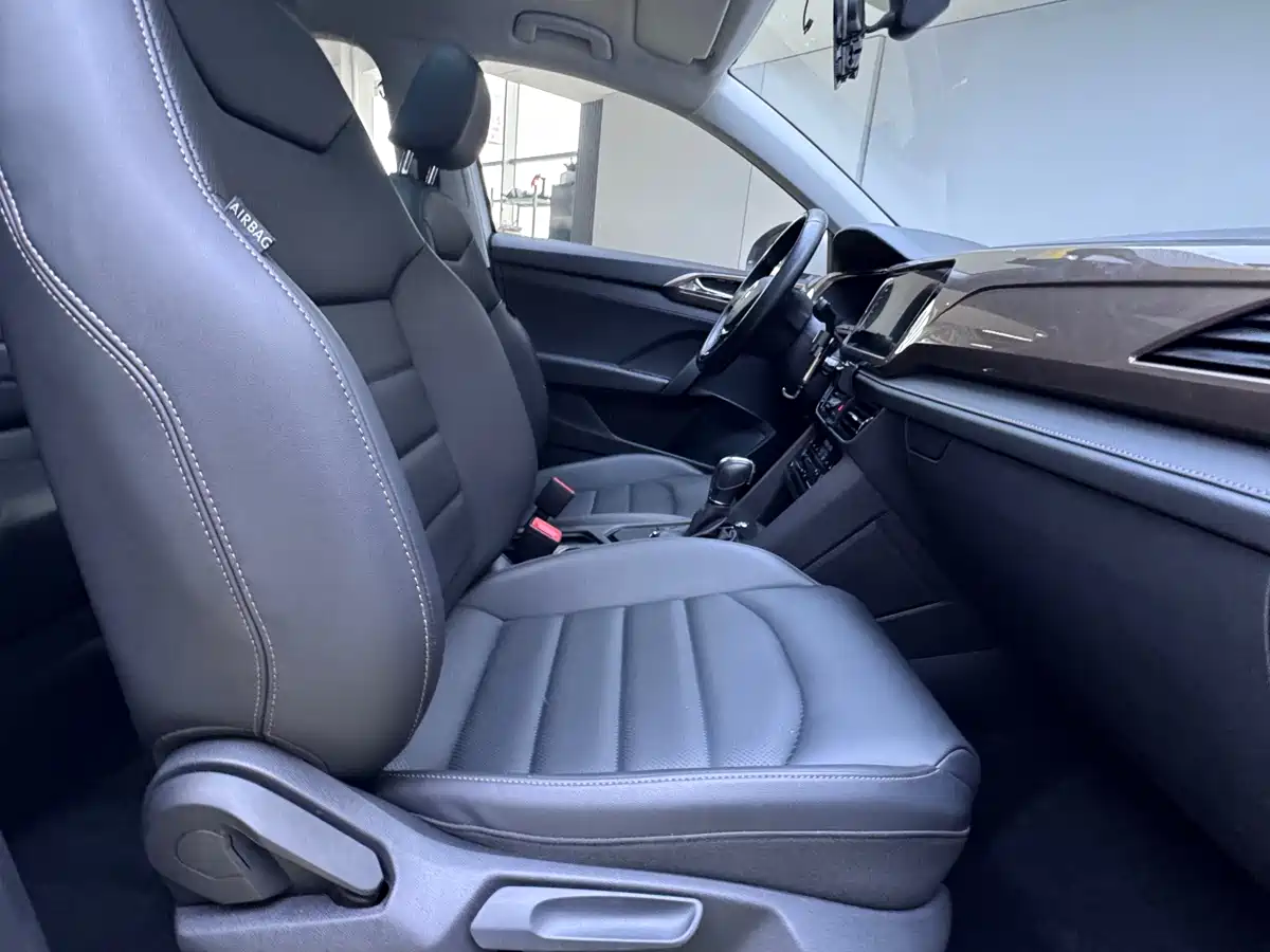 Volkswagen Tharu 2021 Model 280TSI 2WD Luxury Edition фото 13