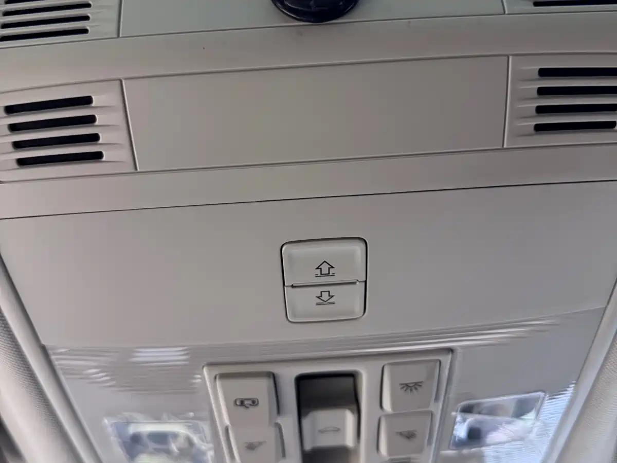 Volkswagen Tharu 2021 Model 280TSI 2WD Luxury Edition фото 17
