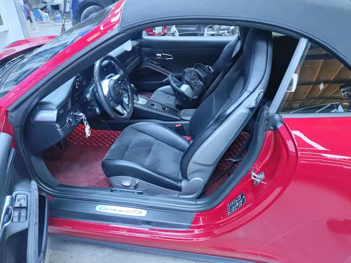 Porsche 911 2015 Carrera Cabriolet GTS 3.8L фото 4