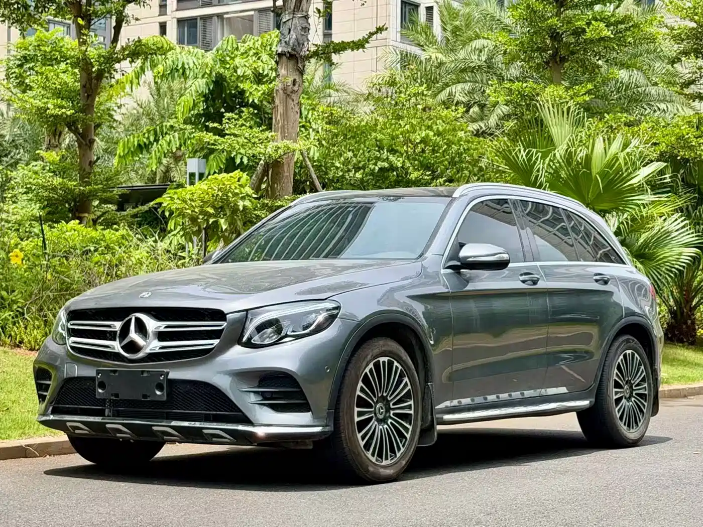 Mercedes-Benz GLC 2018 Facelift GLC 260 4MATIC Dynamic