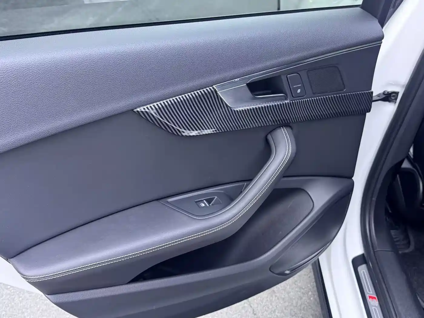 Audi A4L 2022 40 TFSI Fashion Elegance фото 11