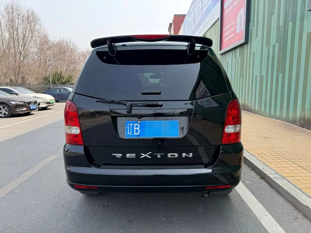 SsangYong Rexton 2013 2011 2.0T AWD Luxury Navigation