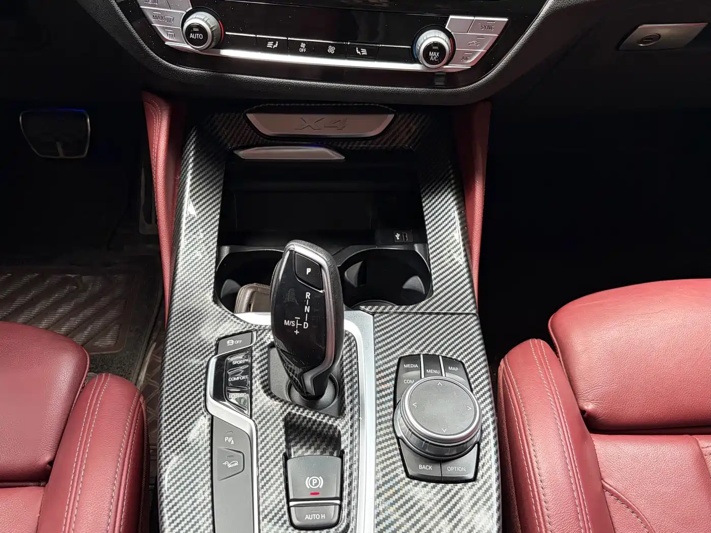 Photo 20 - BMW X4