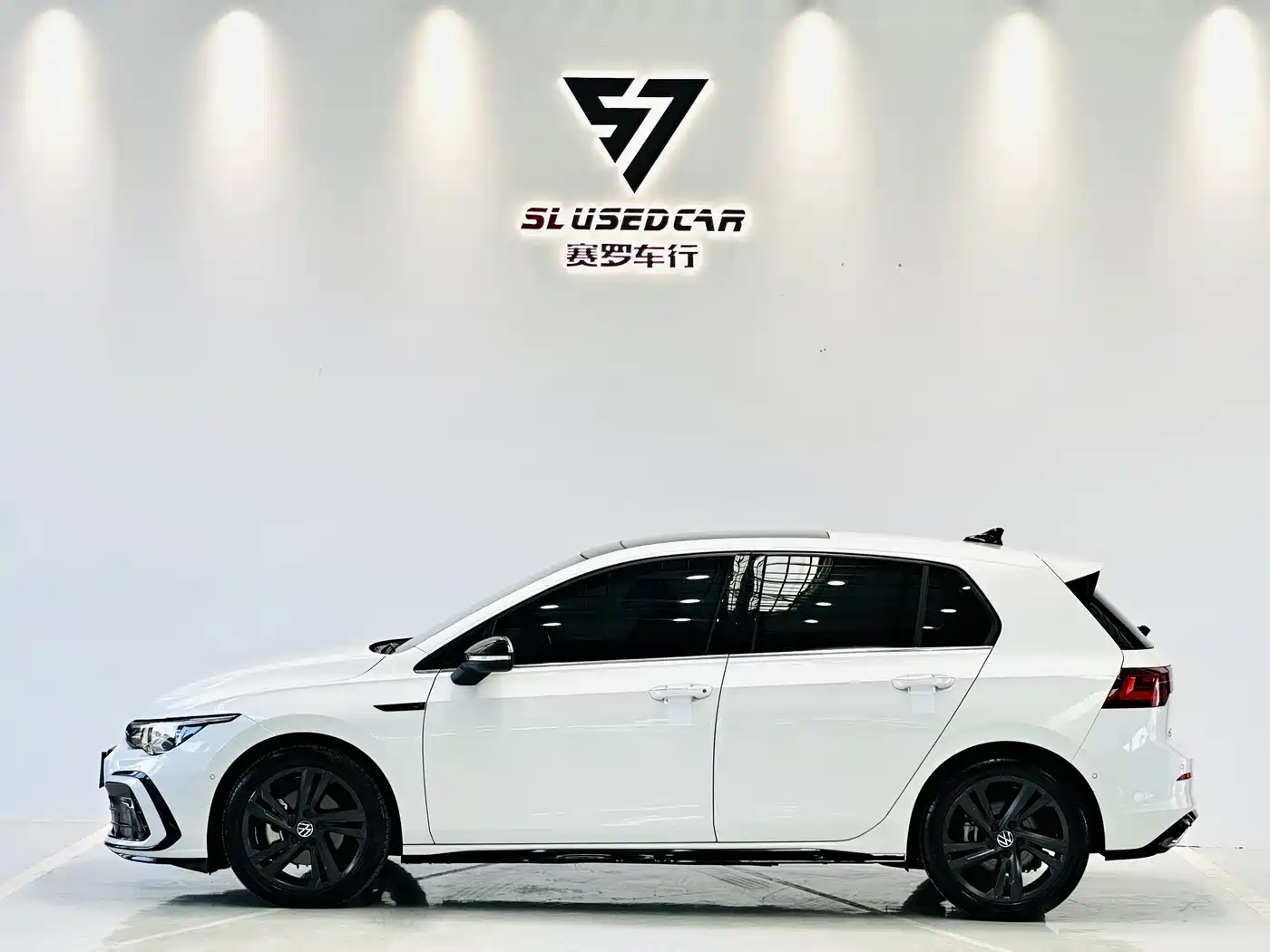 Volkswagen Golf 2021 280TSI DSG R-Line 4
