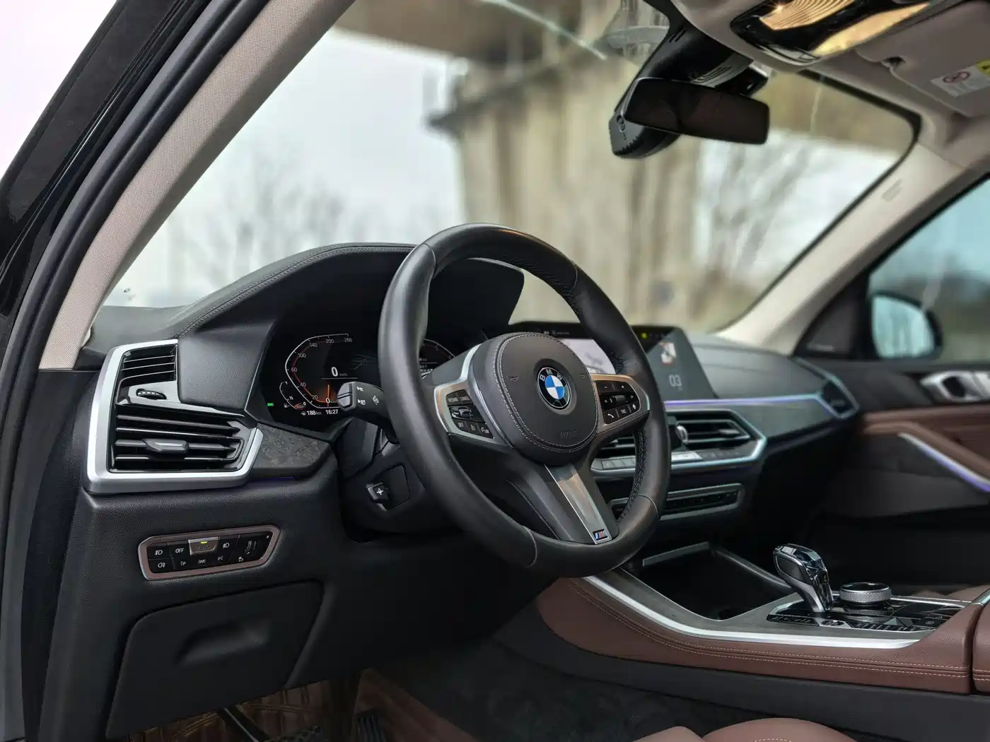 BMW X5 (Import) 2020 xDrive40i M Sport Package фото 5