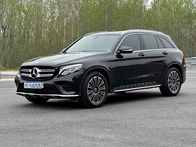 MERCEDES-BENZ GLC
