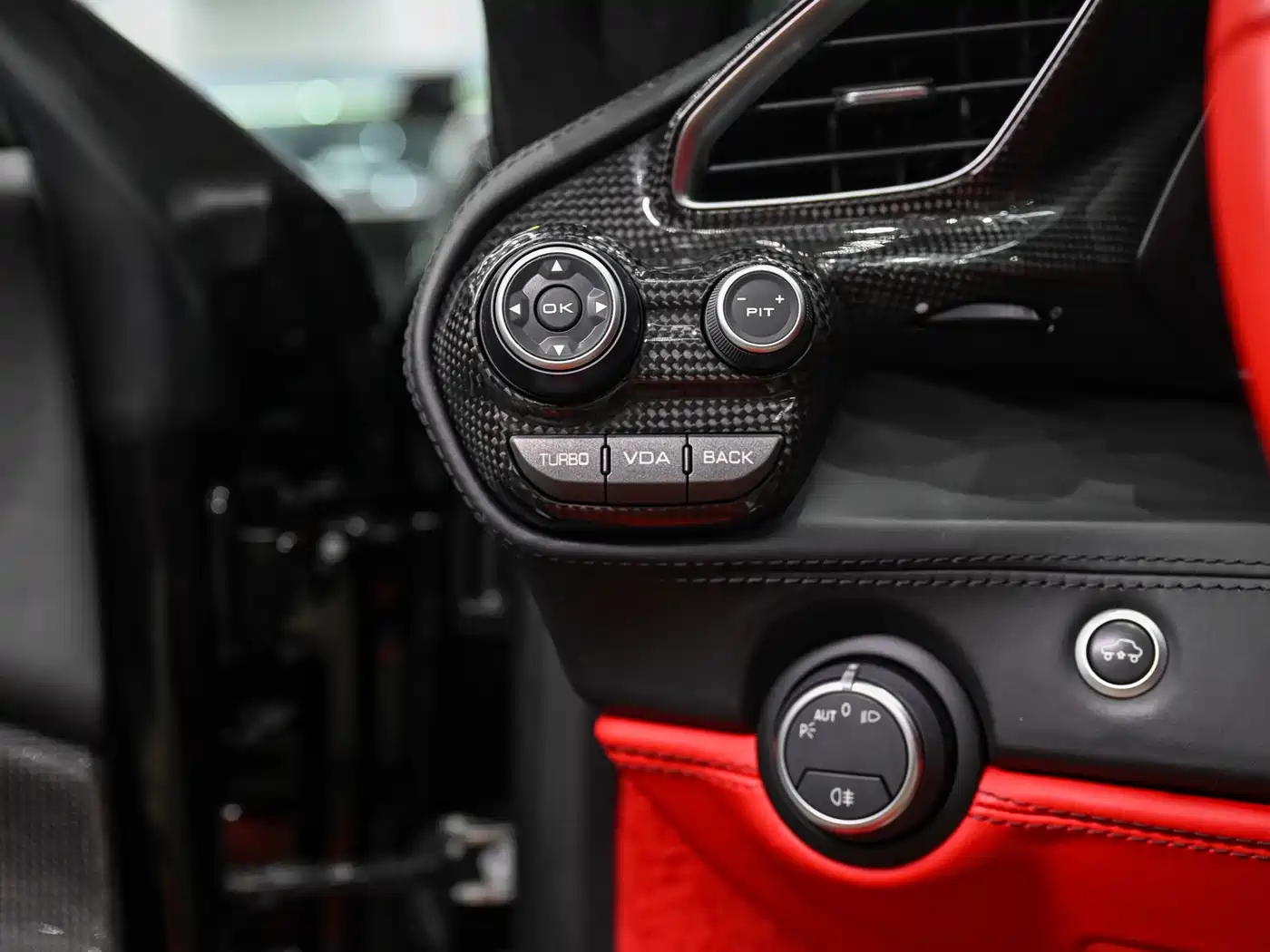 Ferrari 488 2018 2015 488 Spider