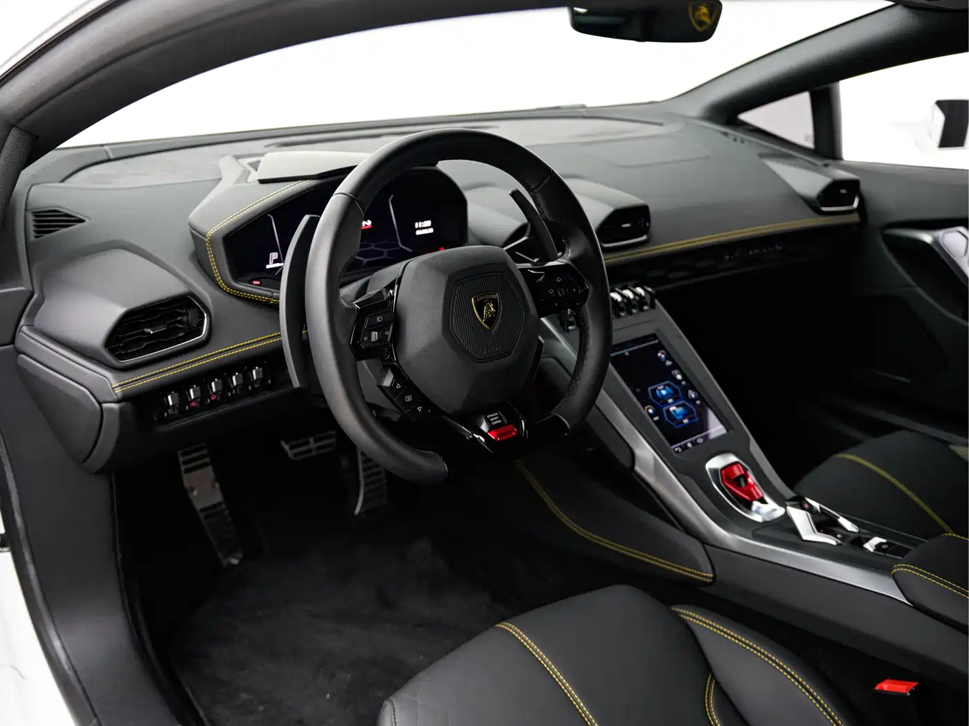 LAMBORGHINI HURACÁN