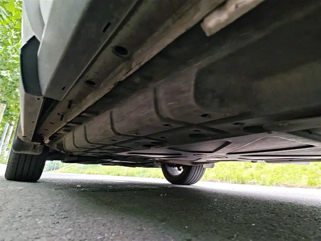 BYD Song PLUS PHEV 2025 DM-i 112KM Honor фото 21