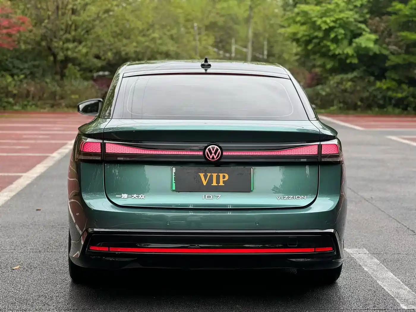 VOLKSWAGEN ID.7 VIZZION