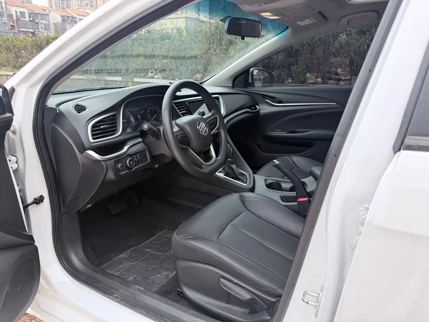 Buick Excelle 2021 1.3T Auto Mild Hybrid Progressive фото 4