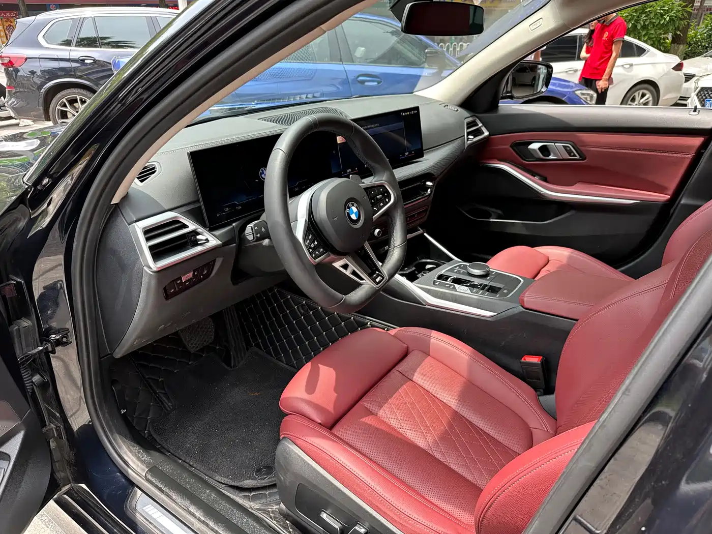 BMW 3 Series 2025 325Li M Sport Package фото 4