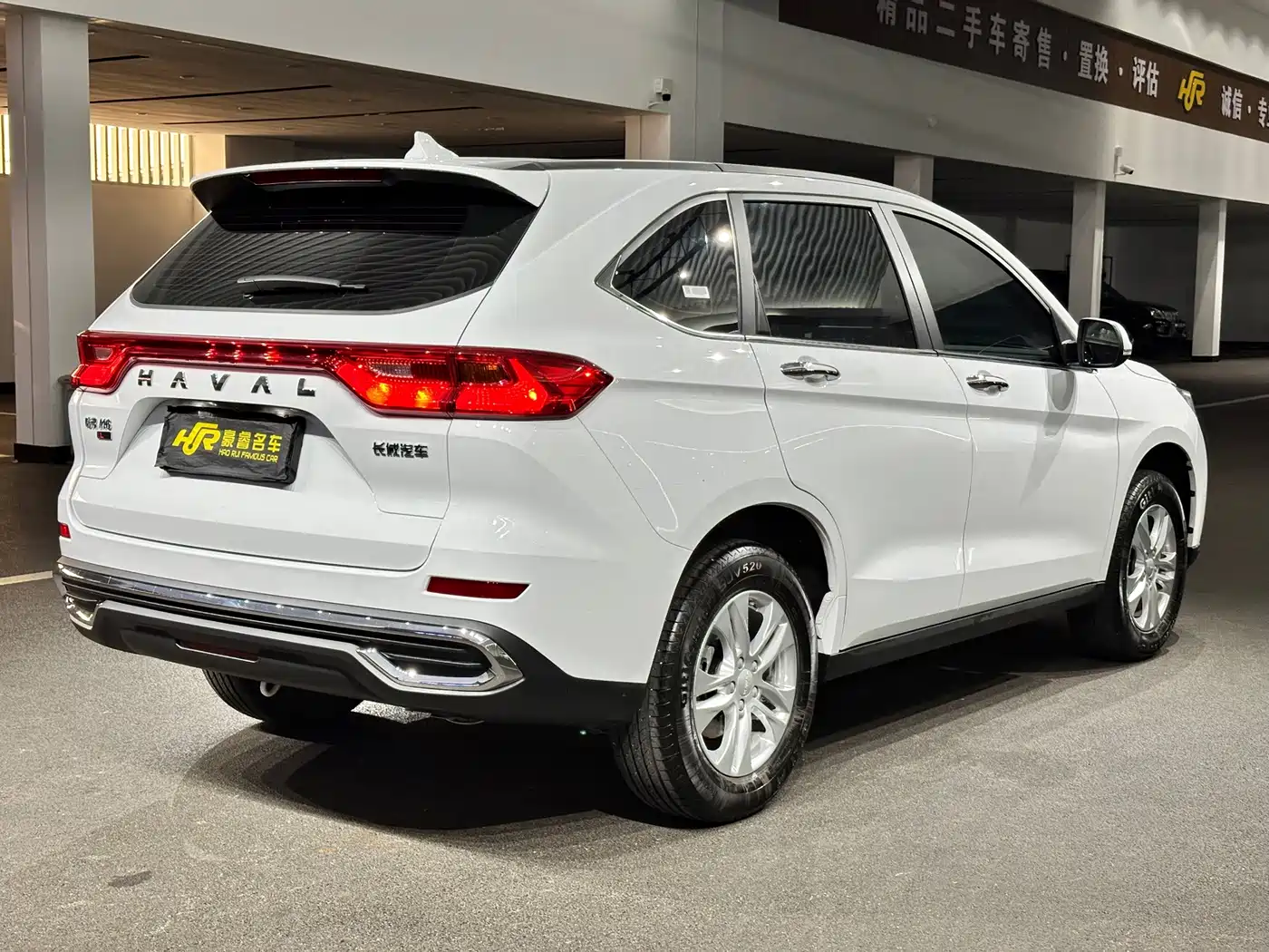 Haval M6 2024 2023 PLUS 1.5T Manual Elite Smart Connect
