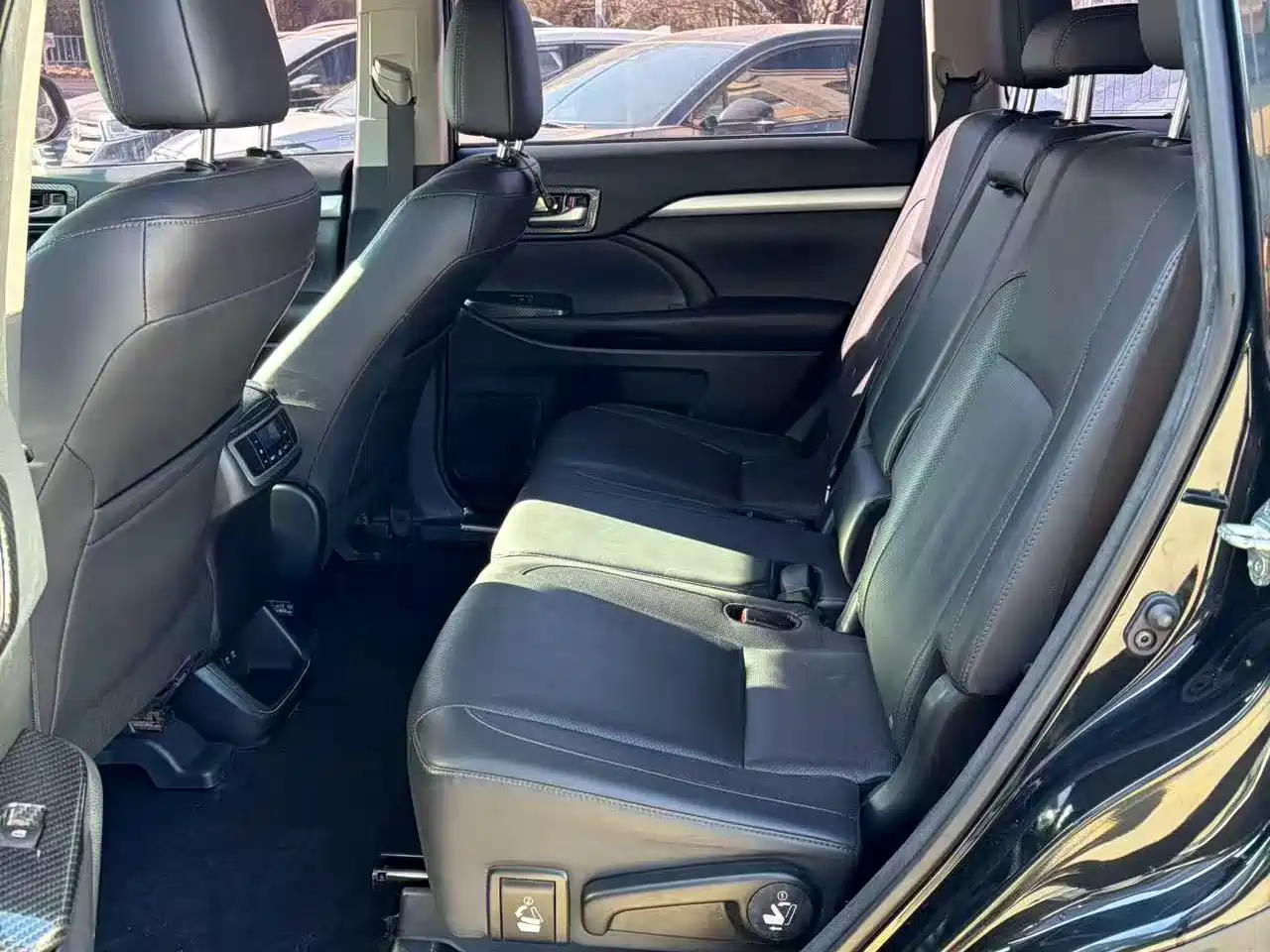 Toyota Highlander 2018 2.0T 2WD Premium 7-seater (China V) фото 5