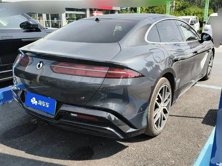 Denza Z9 2024 Model 1100km AWD Max Edition фото 3