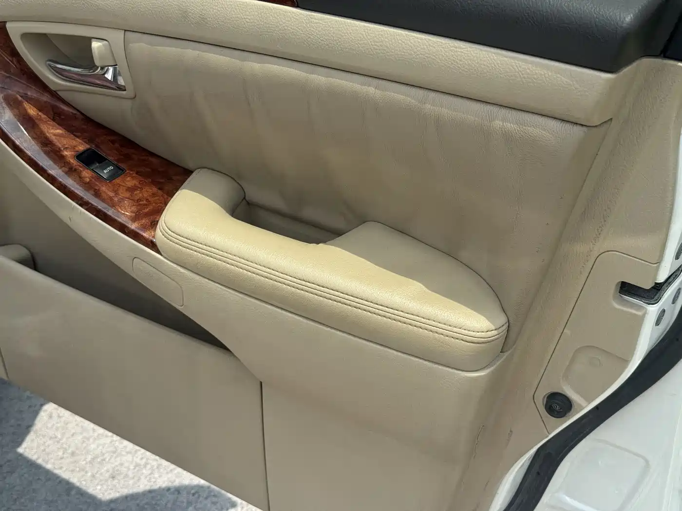 Toyota Crown 2005 Model 3.0L Royal Saloon фото 20