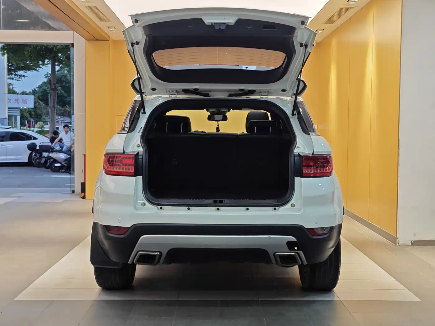 Landwind X7 2017 2015 2.0T Panoramic Flagship Edition