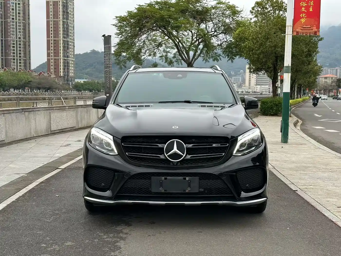 Mercedes-Benz GLE AMG 2017 AMG GLE 43 4MATIC фото 2