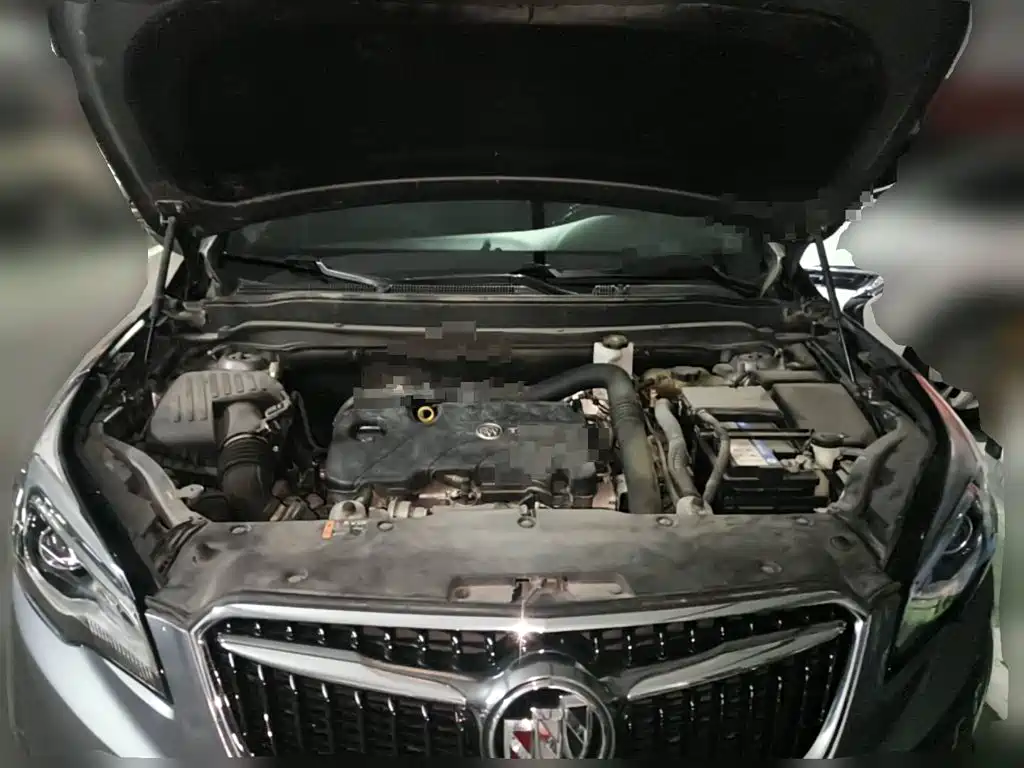 Фото 3 - Buick Envision Plus